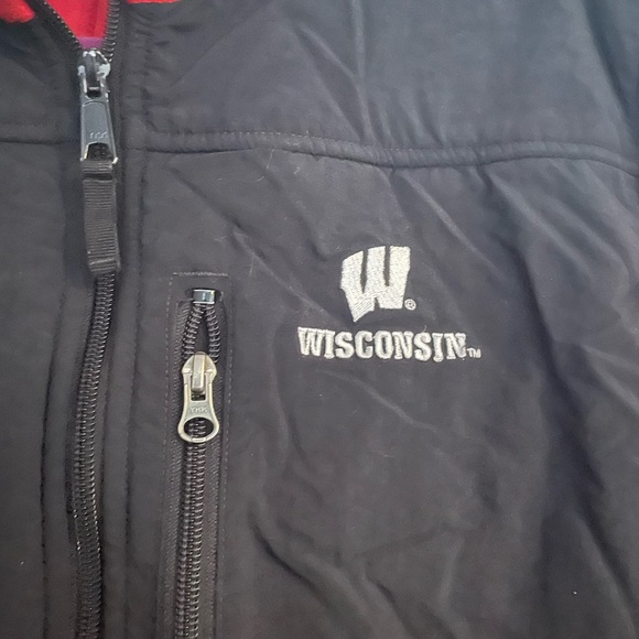 Wisconsin Badgers Columbia Fleece Zip Up - Picture 2 of 5